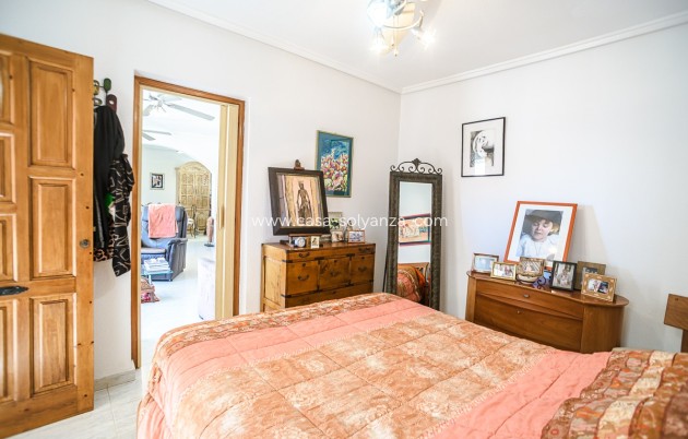 Herverkoop - Appartement / flat - ALICANTE - La Florida