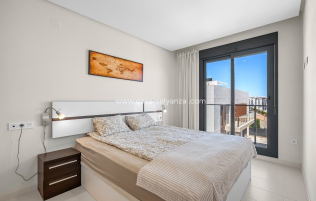 Herverkoop - Appartement / flat - Orihuela Costa - Punta Prima