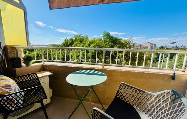 Herverkoop - Appartement / flat - Torrevieja - Puerto