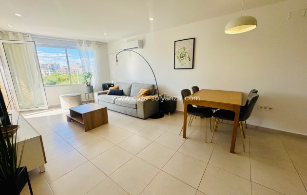Herverkoop - Appartement / flat - Torrevieja - Puerto