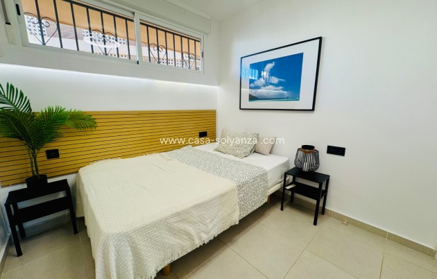 Herverkoop - Appartement / flat - Torrevieja - Puerto