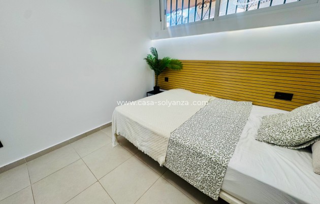 Herverkoop - Appartement / flat - Torrevieja - Puerto
