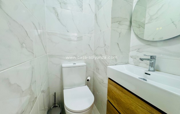 Herverkoop - Appartement / flat - Torrevieja - Puerto