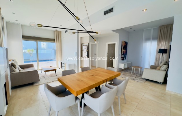 Herverkoop - Villa - Orihuela Costa - Los Dolses