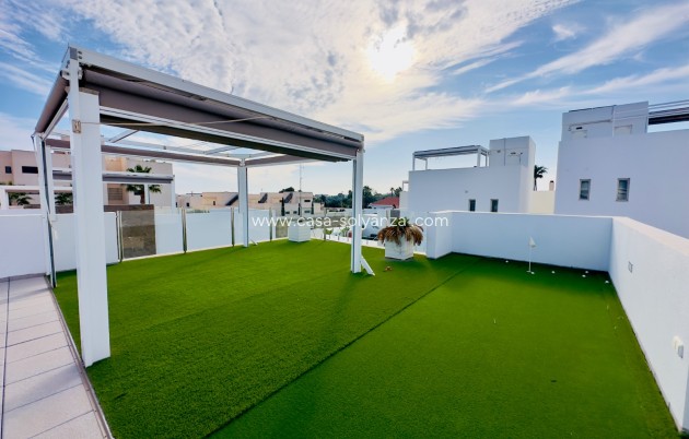 Herverkoop - Villa - Orihuela Costa - Los Dolses