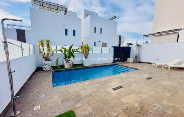 Herverkoop - Villa - Orihuela Costa - Los Dolses