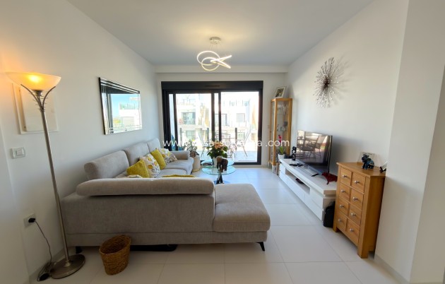 Herverkoop - Appartement / flat - San Miguel de Salinas - Pueblo