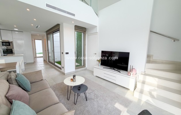 Herverkoop - Villa - Orihuela Costa - Villamartín