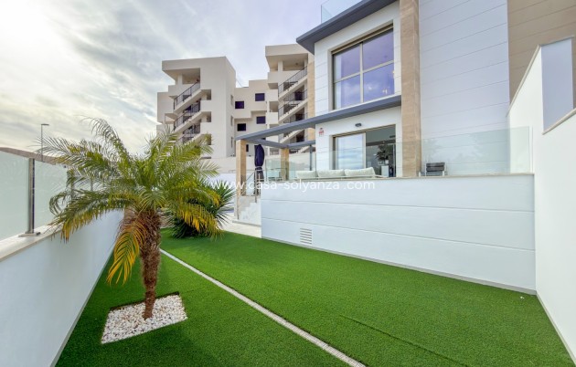 Herverkoop - Villa - Orihuela Costa - Villamartín
