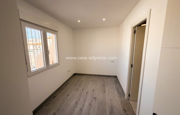 Herverkoop - Villa - Torrevieja - Torre Del Moro