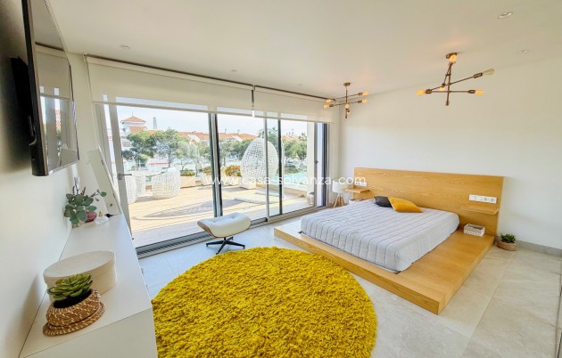Herverkoop - Villa - Orihuela Costa - Campoamor