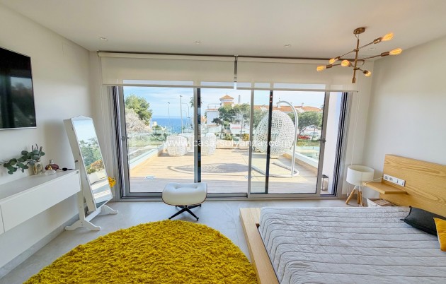 Herverkoop - Villa - Orihuela Costa - Campoamor