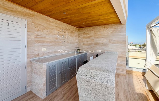 Herverkoop - Villa - Orihuela Costa - Campoamor