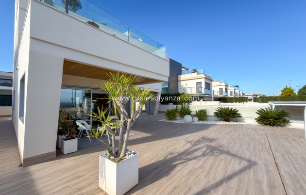 Herverkoop - Villa - Orihuela Costa - Campoamor