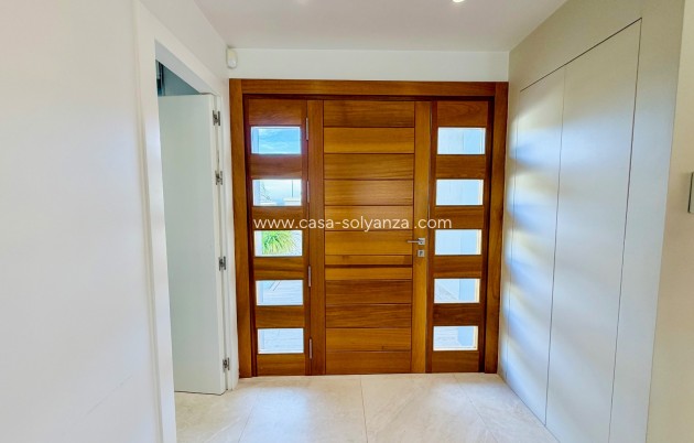 Herverkoop - Villa - Orihuela Costa - Campoamor