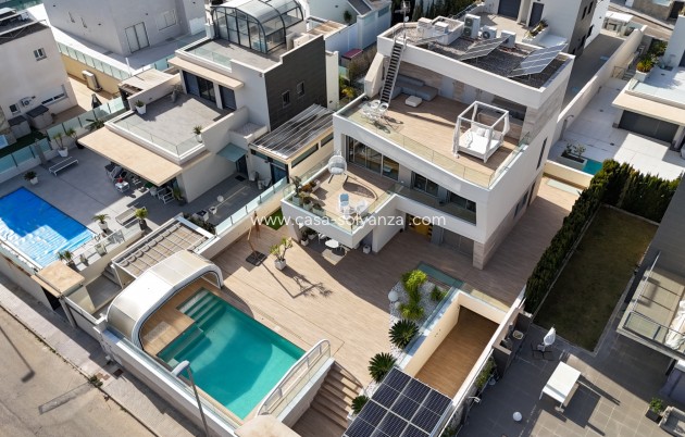 Herverkoop - Villa - Orihuela Costa - Campoamor