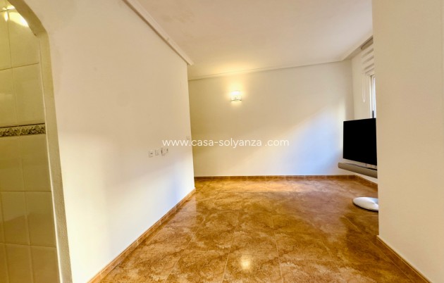 Herverkoop - Appartement / flat - Torrevieja - Center