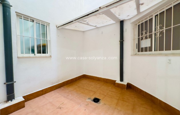 Herverkoop - Appartement / flat - Torrevieja - Center