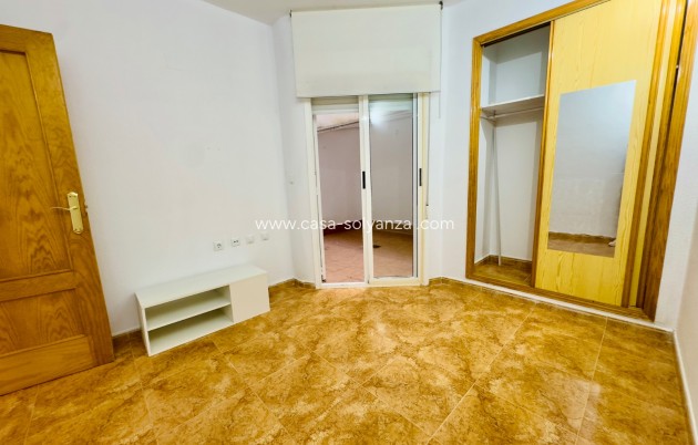 Herverkoop - Appartement / flat - Torrevieja - Center
