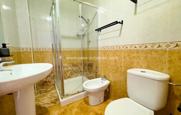 Herverkoop - Appartement / flat - Torrevieja - Center