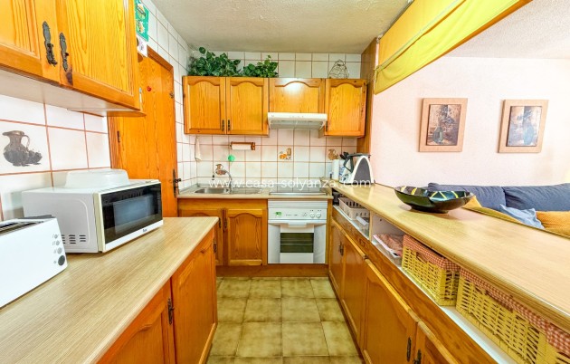 Herverkoop - Villa - Orihuela Costa - Playa Flamenca