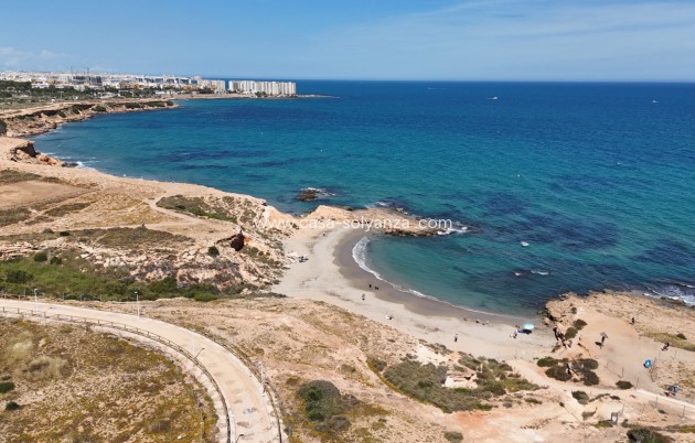 Herverkoop - Villa - Orihuela Costa - Playa Flamenca