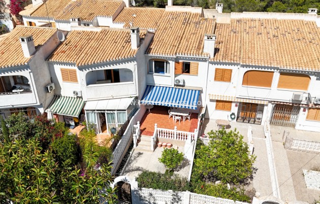 Herverkoop - Villa - Orihuela Costa - Playa Flamenca