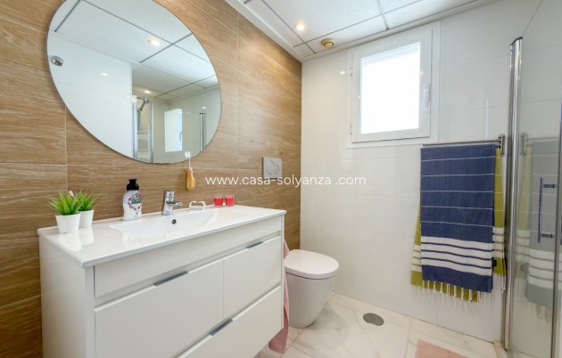 Herverkoop - Appartement / flat - Torrevieja - Aguas nuevas