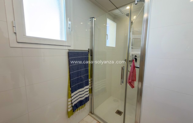 Herverkoop - Appartement / flat - Torrevieja - Aguas nuevas