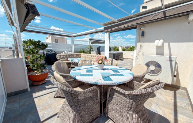 Herverkoop - Appartement / flat - Torrevieja - Aguas nuevas