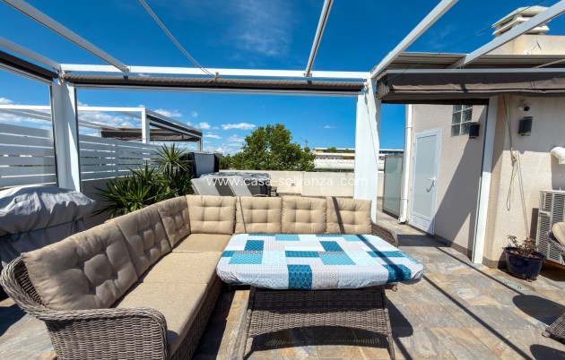 Herverkoop - Appartement / flat - Torrevieja - Aguas nuevas