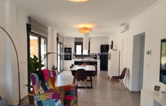 Herverkoop - Country Property/Finca - Los Montesinos - Costa Blanca