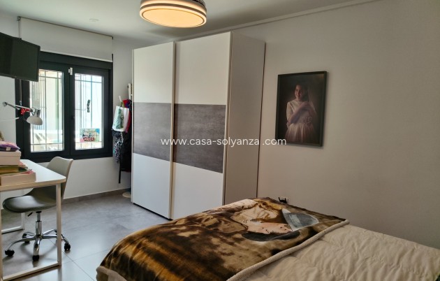 Herverkoop - Country Property/Finca - Los Montesinos - Costa Blanca