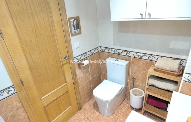 Herverkoop - Appartement / flat - Almoradí - Inland