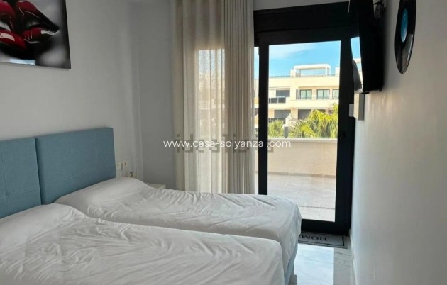 Herverkoop - Appartement / flat - Orihuela Costa - Los Almendros-La Florida