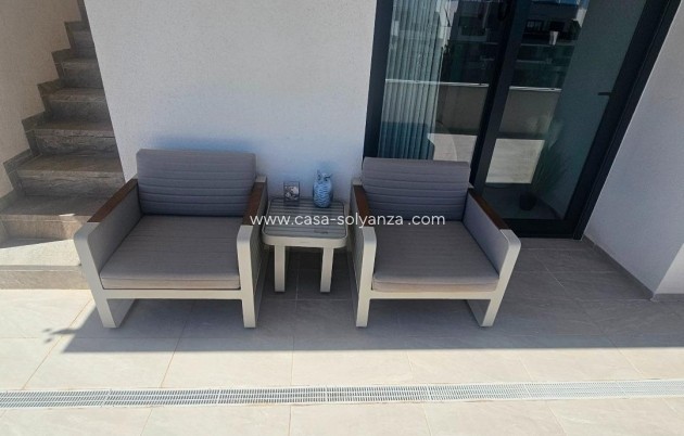 Herverkoop - Appartement / flat - Orihuela Costa - Los Almendros-La Florida