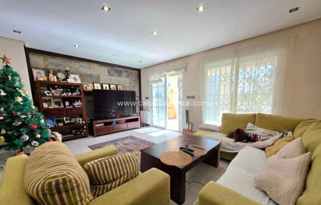 Herverkoop - Villa - Dehesa de campoamor - Campoamor