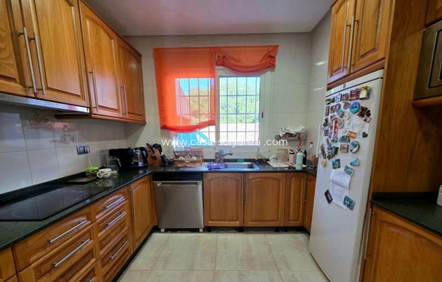 Herverkoop - Villa - Dehesa de campoamor - Campoamor