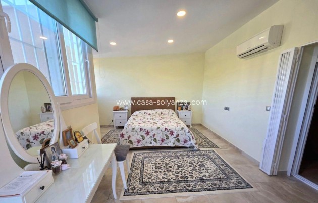 Herverkoop - Villa - Dehesa de campoamor - Campoamor