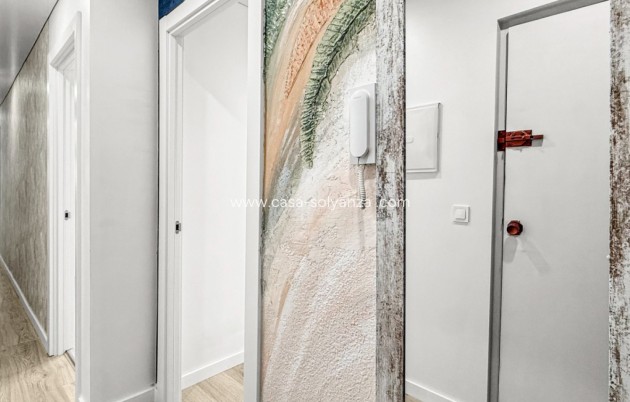 Herverkoop - Appartement / flat - Torrevieja - El Acequión - Los Náufragos