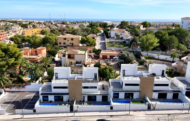 Herverkoop - Villa - Villamartin - Villamartín
