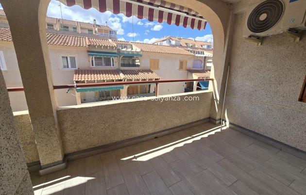 Resale - Apartment / flat - Torrevieja