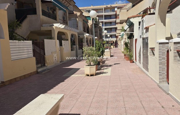 Resale - Apartment / flat - Torrevieja