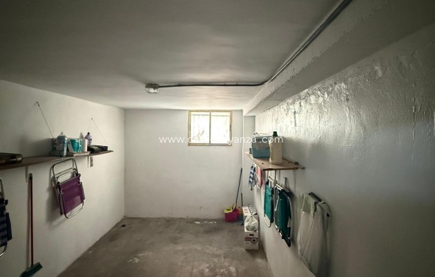 Resale - Apartment / flat - Torrevieja