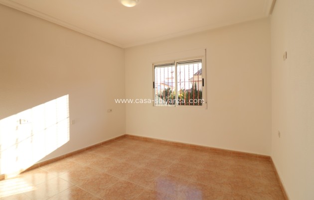 Resale - Villa - Algorfa - Montemar