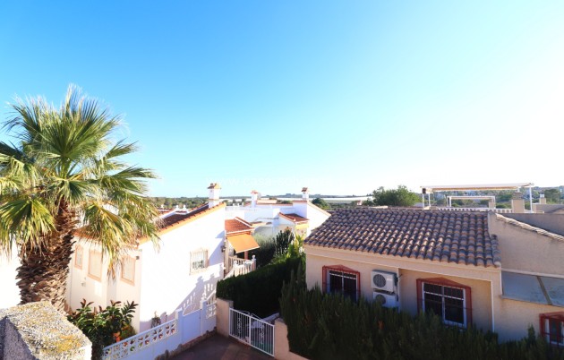 Resale - Villa - Algorfa - Montemar
