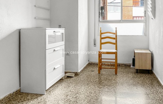 Herverkoop - Appartement / flat - Guardamar del Segura - Pueblo