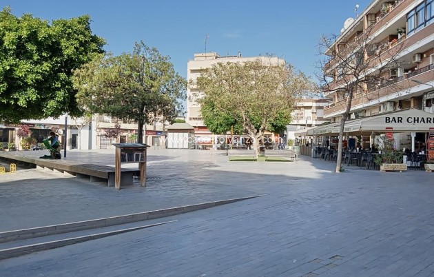 Herverkoop - Villa - Los Montesinos - PUEBLO CENTRO