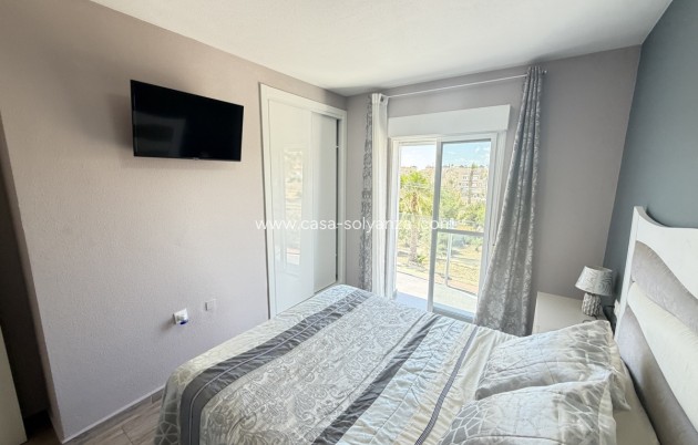 Resale - Villa - Villamartin - Villamartín