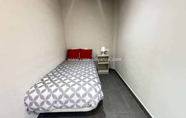 Resale - Villa - Villamartin - Villamartín